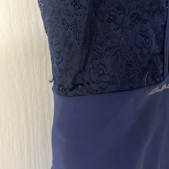 Navy Ballet rosa leotard! Size Small worn a few times with a small hole in lace. - Picture 3 of 4